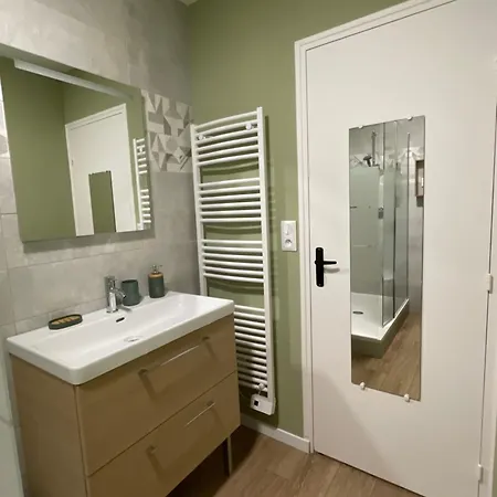 Meublé 26m² Refait à Neuf Apartamento *